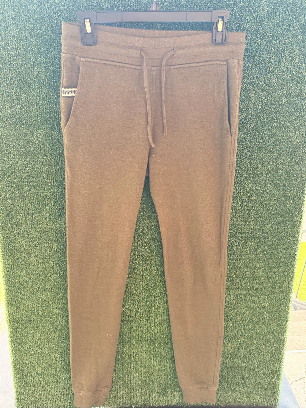 PAKA Breathe Joggers – Women’s – Made in Peru Sz Small Color Andean Moss